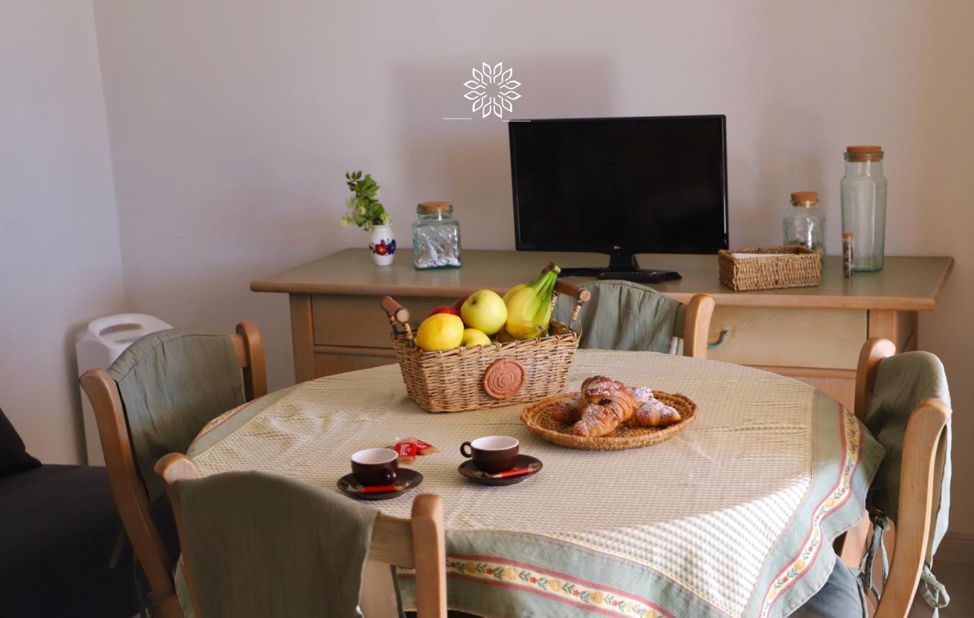 Вилла Casa Lucia Аньоне-Баньи Экстерьер фото